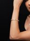 bracelete-detalhado-com-zirconias-folheado-em-ouro-18k-01-francisca-1