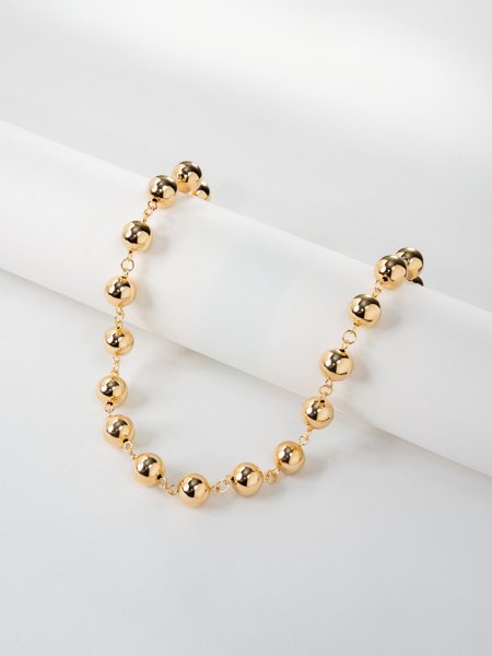 Colar com Bolas Médias folheado em ouro 18k: Elegância e sofisticação ...