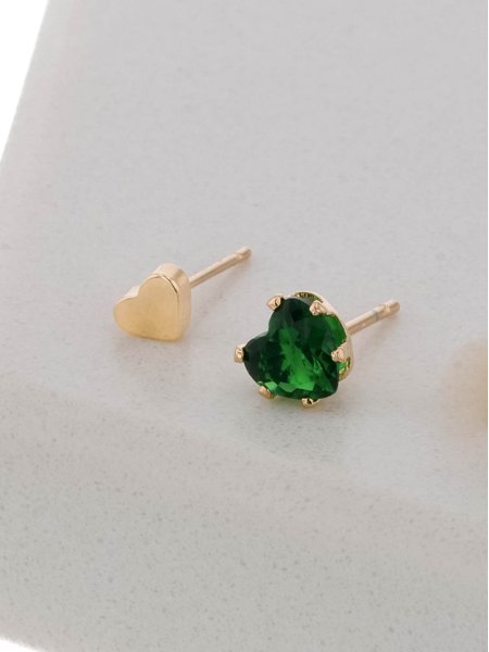 Kit de brincos coração com pedra natural verde folheado em ouro 18k