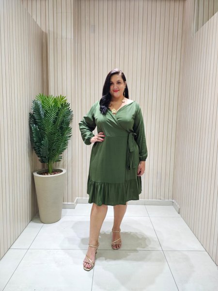 Vestido curto verde shops militar