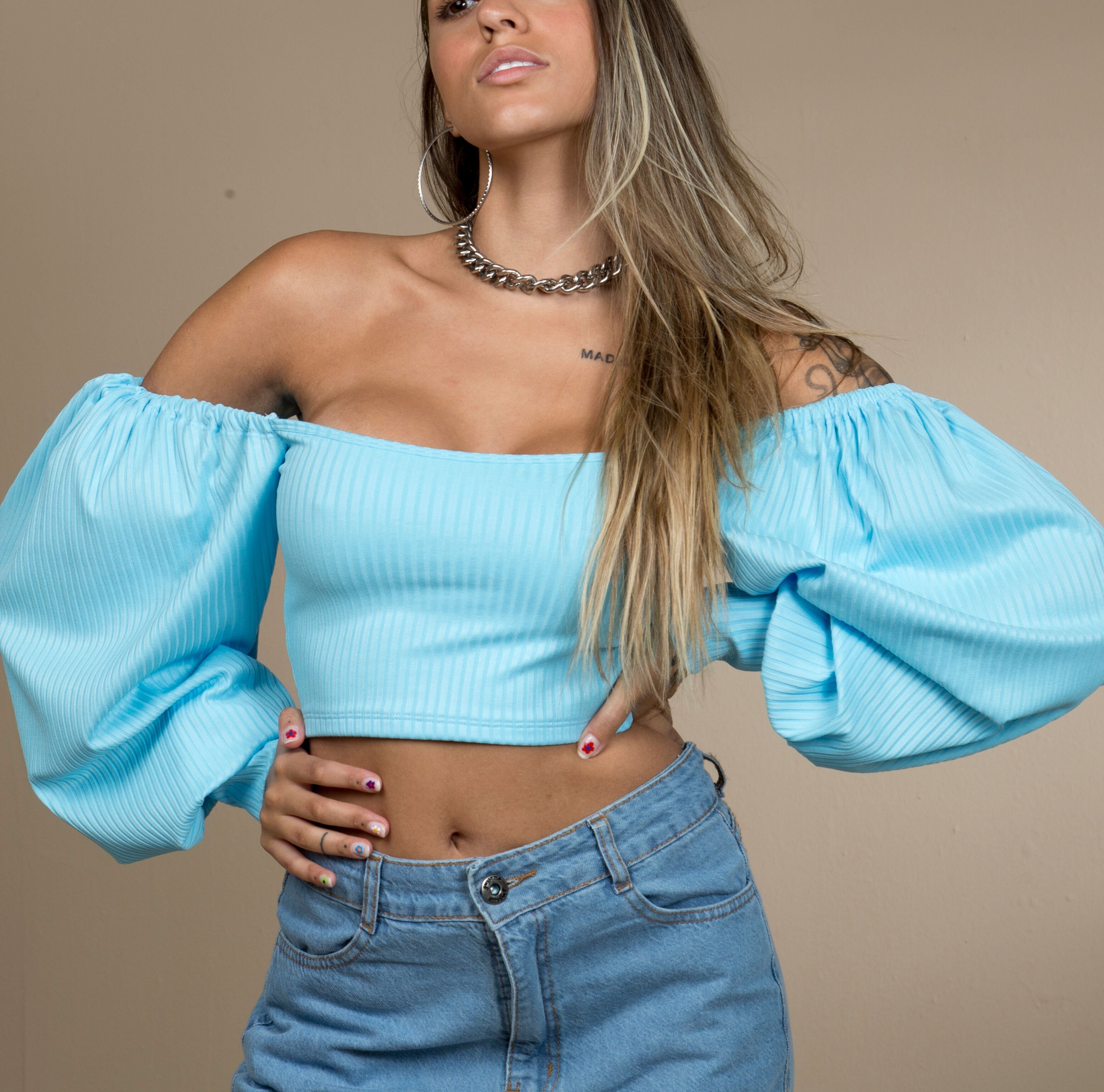 cropped manga bufante azul