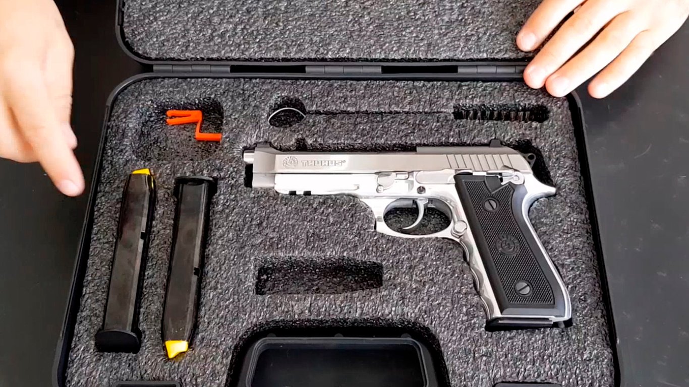 Review Pistola Taurus PT92 Inox Calibre 9mm 17+1 Tiros