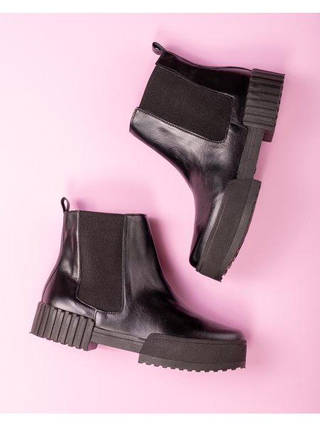 Bota Chelsea Couro Bold Preta | Meu Sapato Preto