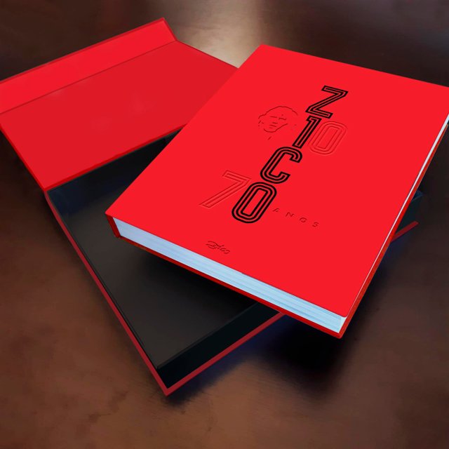 Livro Formato Table Book Zico 70 Anos (Pré-Venda)