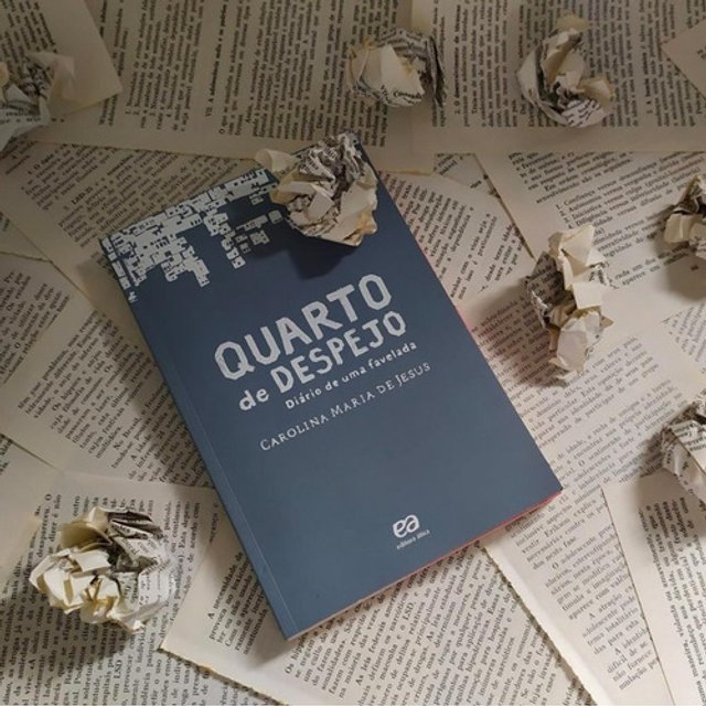 Quarto De Despejo - Carolina Maria De Jesus - Livro Físico | Livraria Enjoy