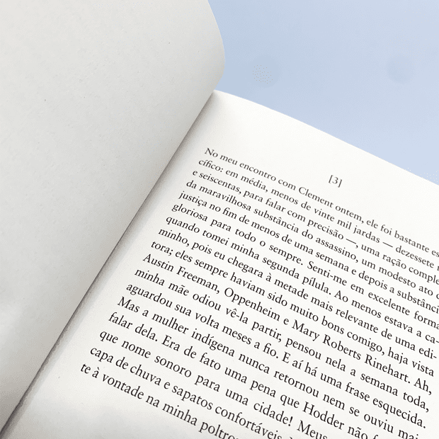 Intrínseca on X: Já imaginou destacar as páginas de um livro? 😱🧩 As  páginas de A mandíbula de Caim foram impressas em ordem aleatória e a  única maneira de descobrir o que