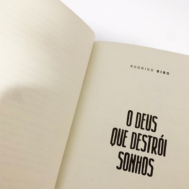 O Deus Que Destrói Sonhos - Rodrigo Bibo - Livro Físico | Livraria Enjoy