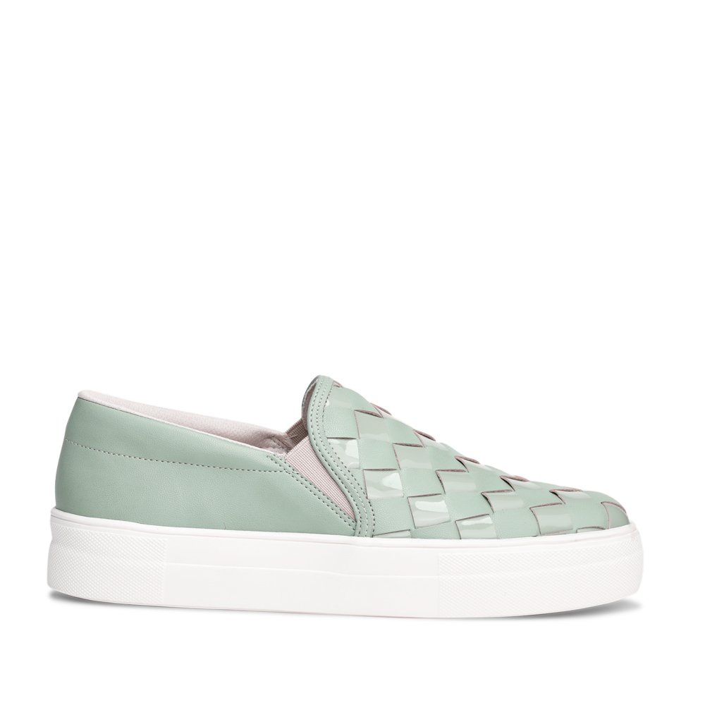 Tenis Slip On Bebece Conforto Moda E Preco Acessivel Para Voce Bebece Calcados Tenis Slip On Bebece Conforto Moda E Preco Acessivel Para Voce Bebece Calcados