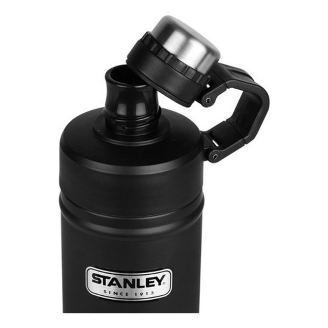 Garrafa Térmica Classic Matte Black 0,95L - Stanley Lojão de