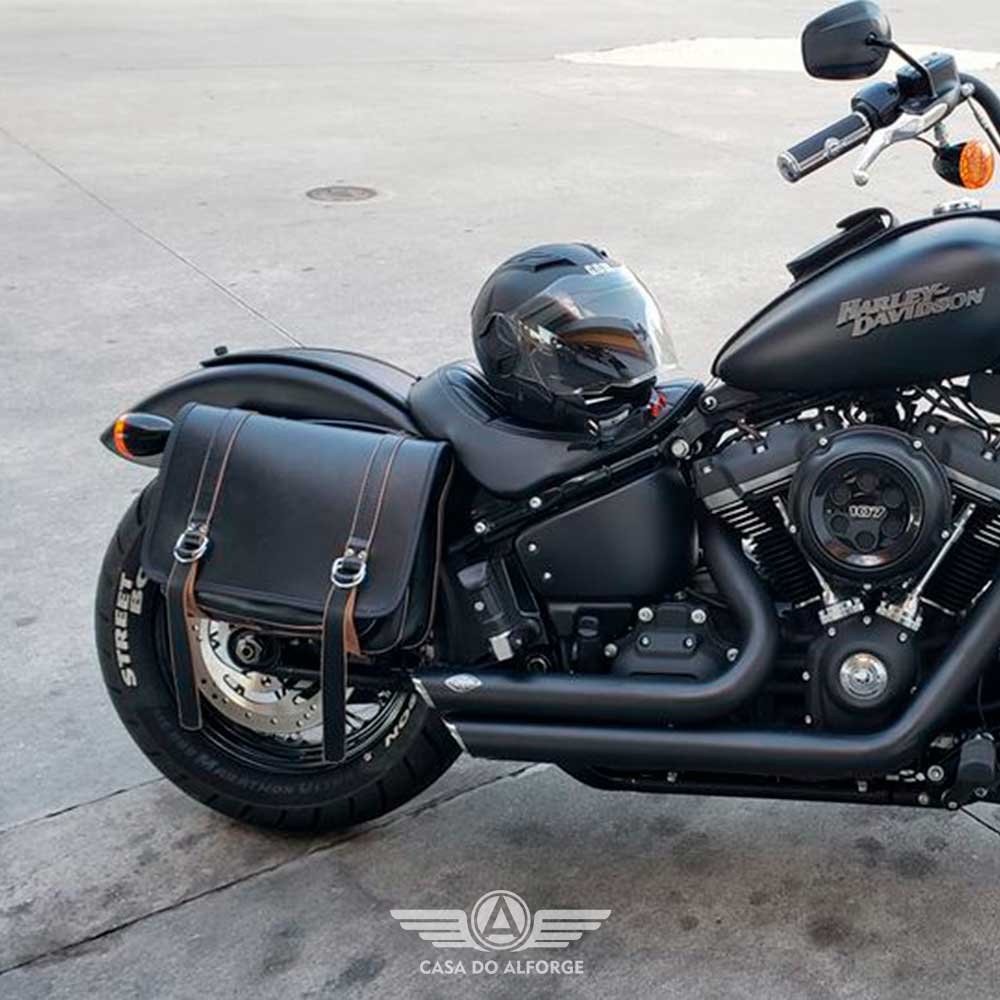 Alforge Lateral em Couro para Harley Davidson Breakout | CASA DO