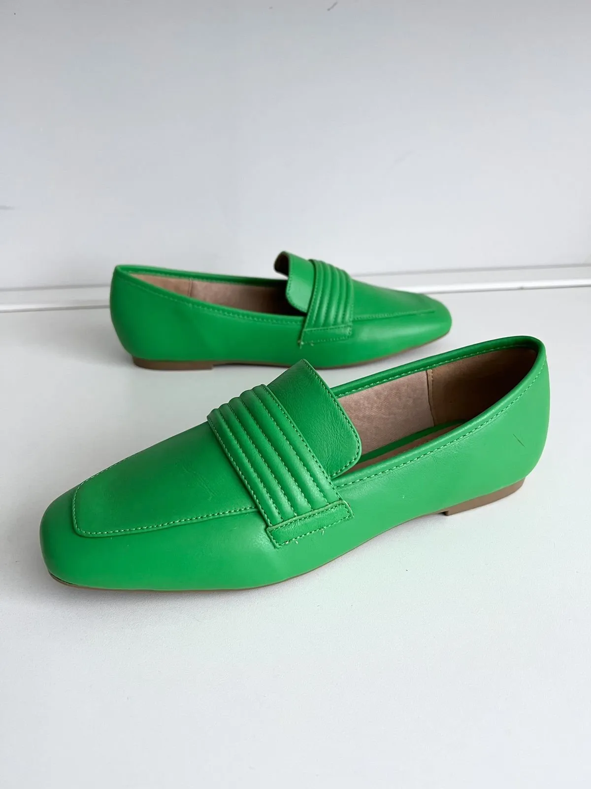 Mocassim verde best sale feminino