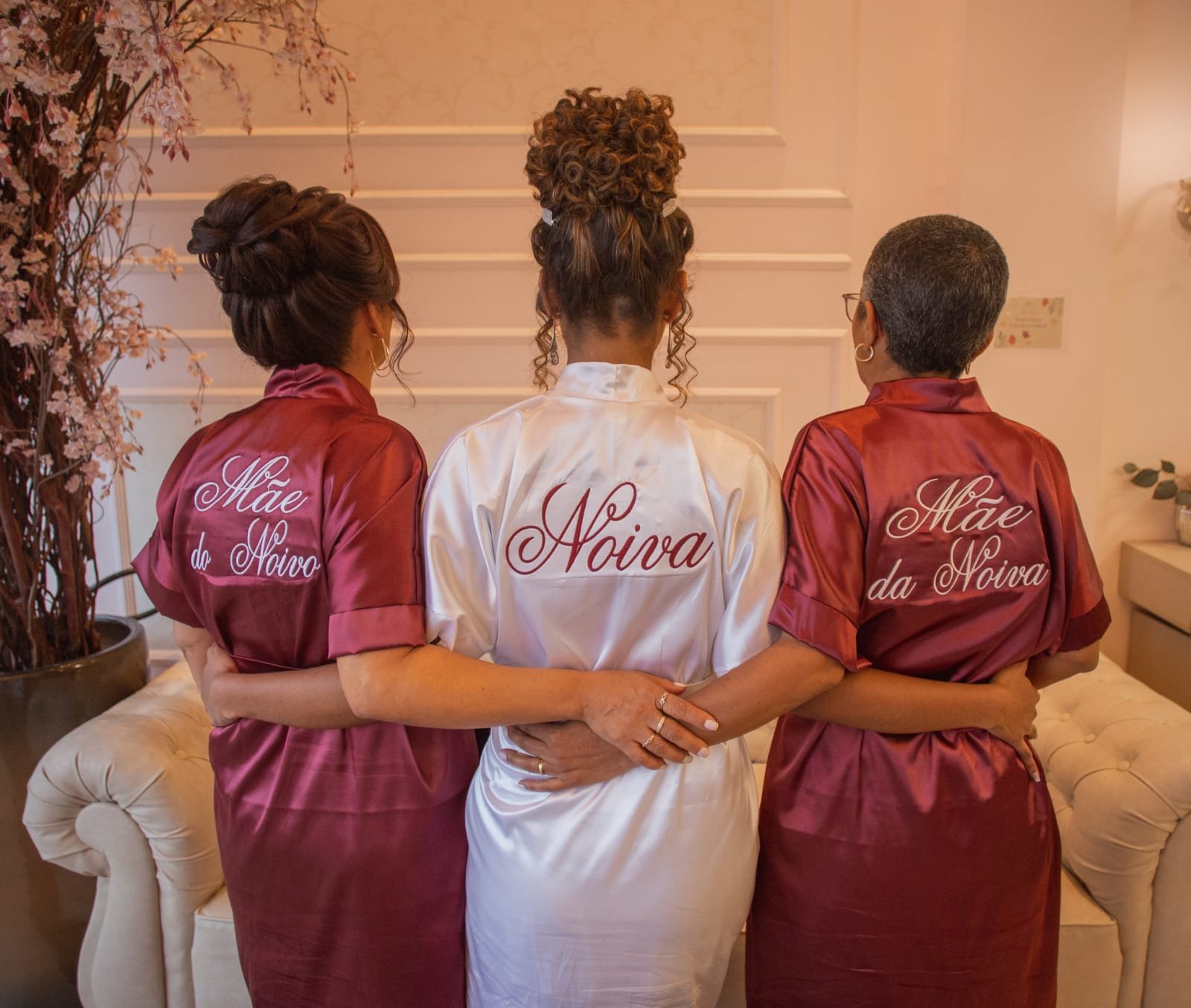 Robe Básico com Bordado | Ressy Carla Robes Personalizados