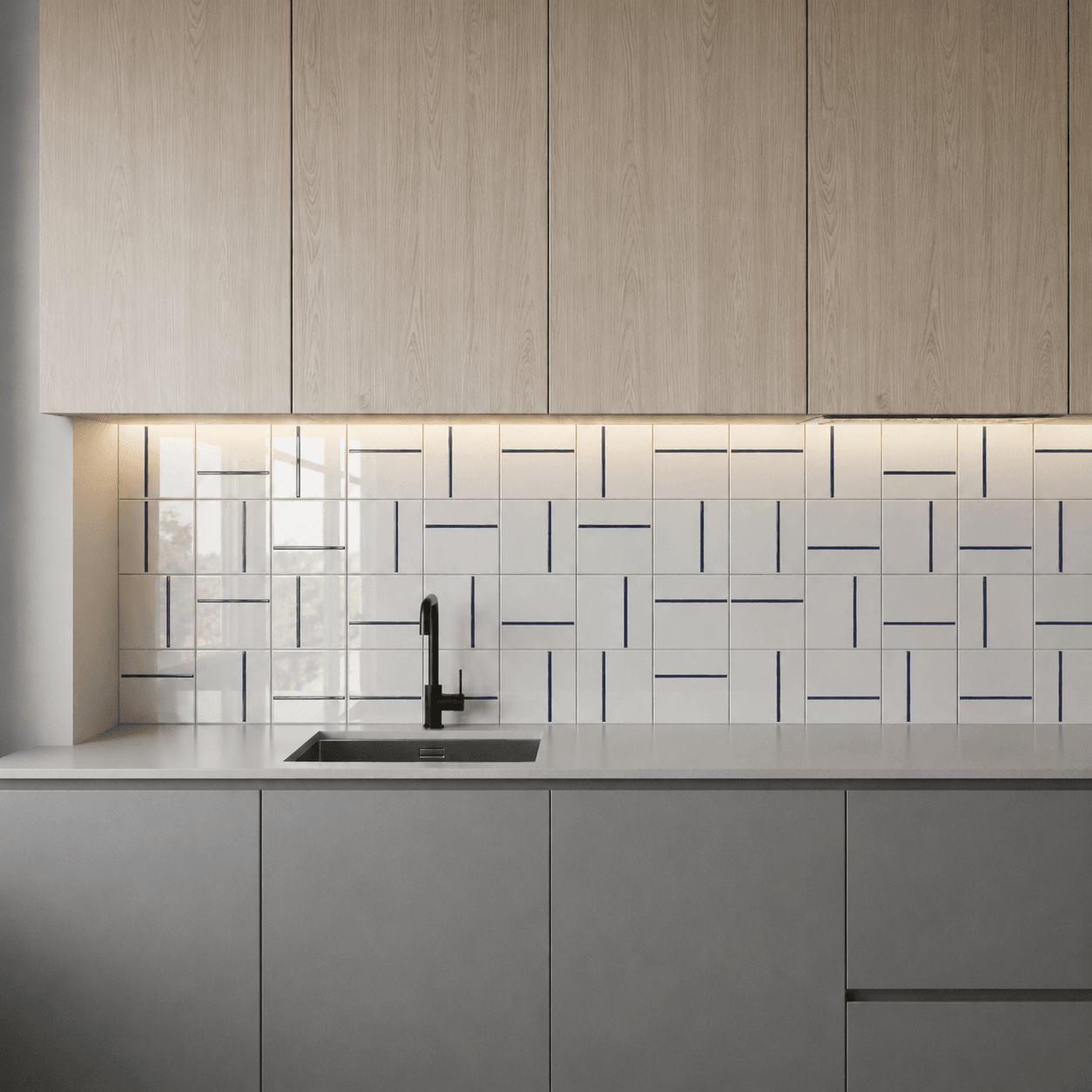 Azulejo Decor Lines Traço Azul Escuro aplicado em cozinha — TAI Azulejos
