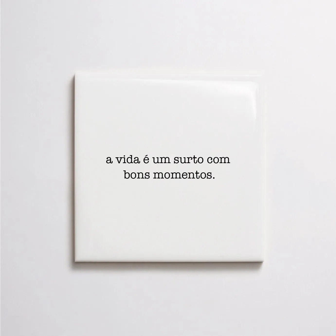 Frase aplicado em ambiente — TAI Azulejos