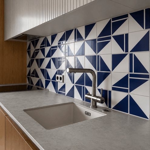azulejo-painel-nova-tok-azul-escuro-cozinha-45bra
