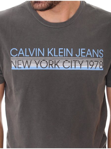 Camiseta Masculina Calvin Klein Original - Slim New York - Cinza Grafite - Calvin  Klein - Marcas