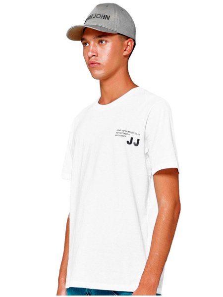 Camiseta Regular Fit John John Preta Estampada - New Man Store