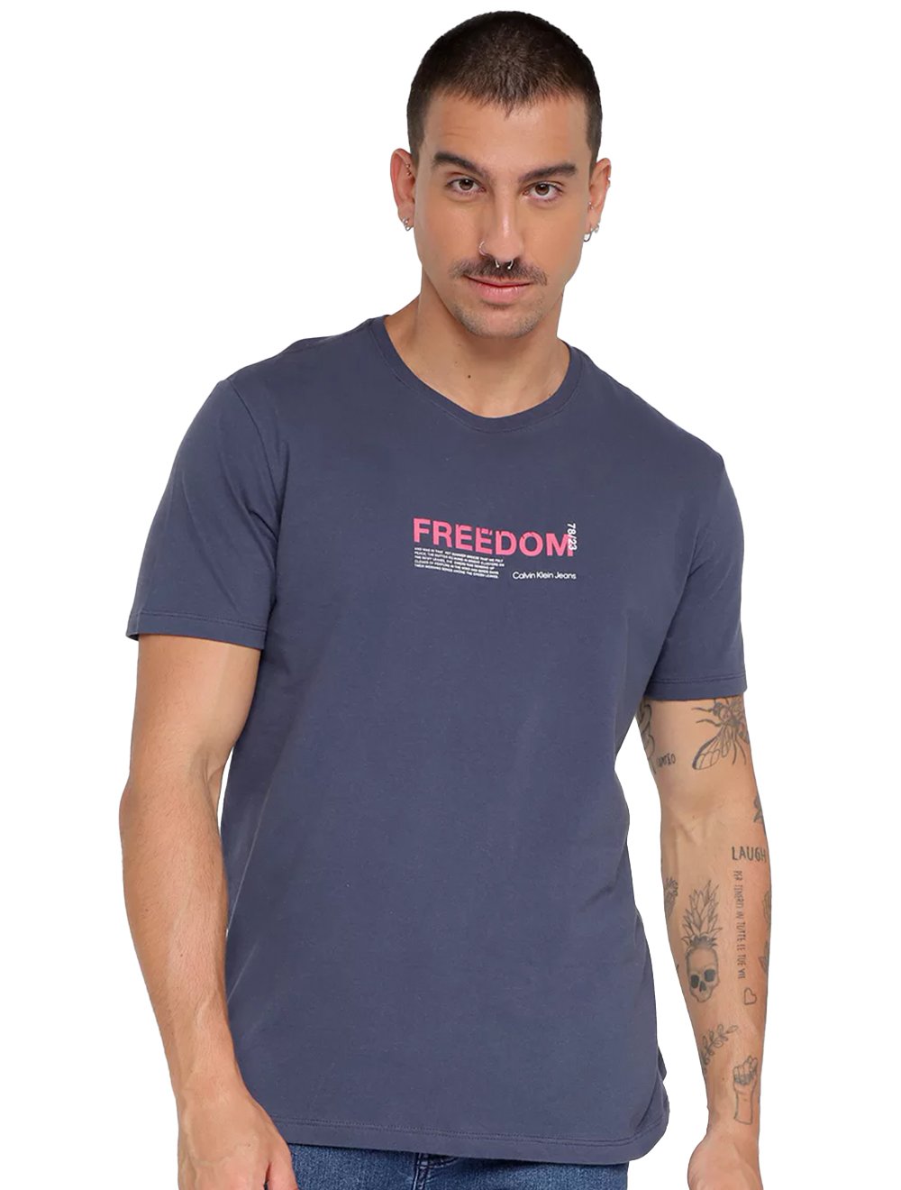 Camiseta Calvin Klein Jeans Masculina Freedom 78/23 Azul Marinho