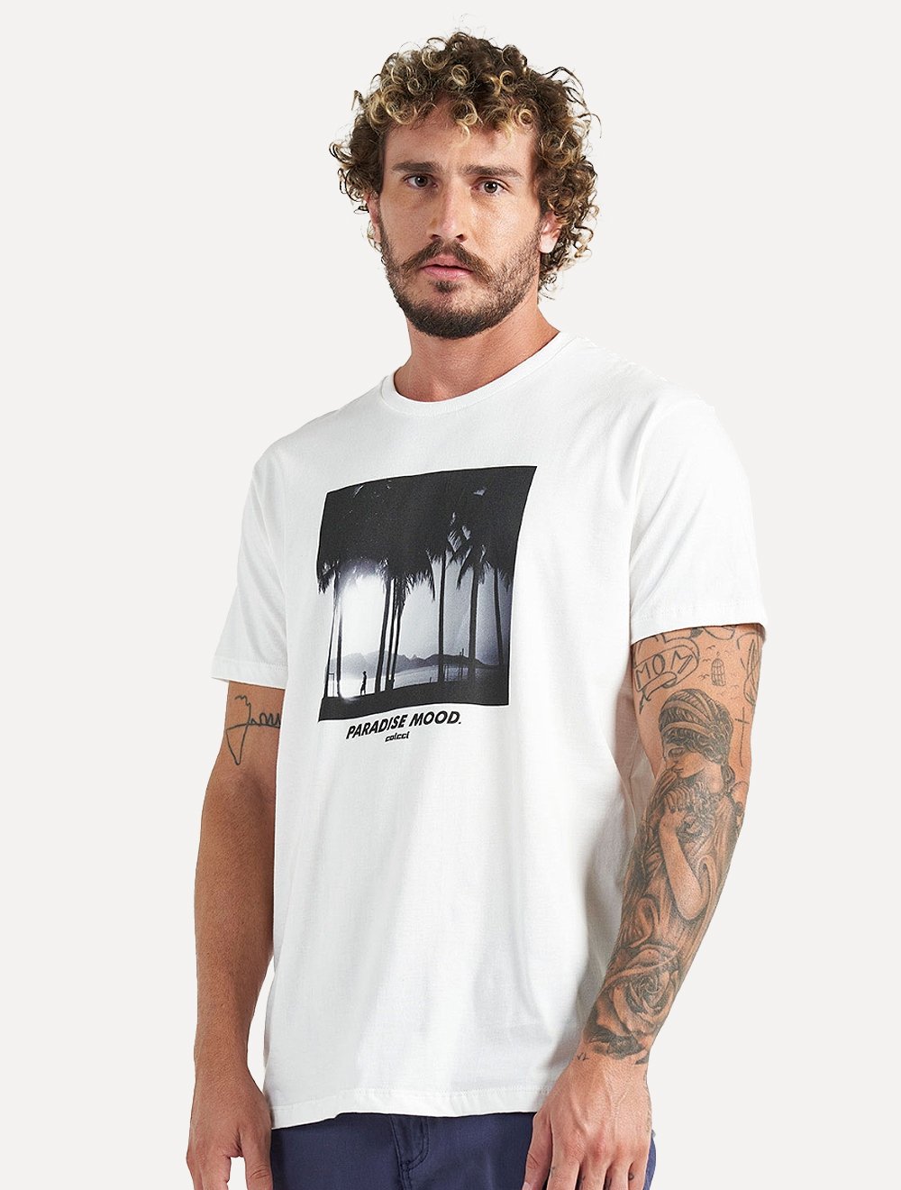 Camiseta Colcci Masculina Regular Paradise Mood Off-White