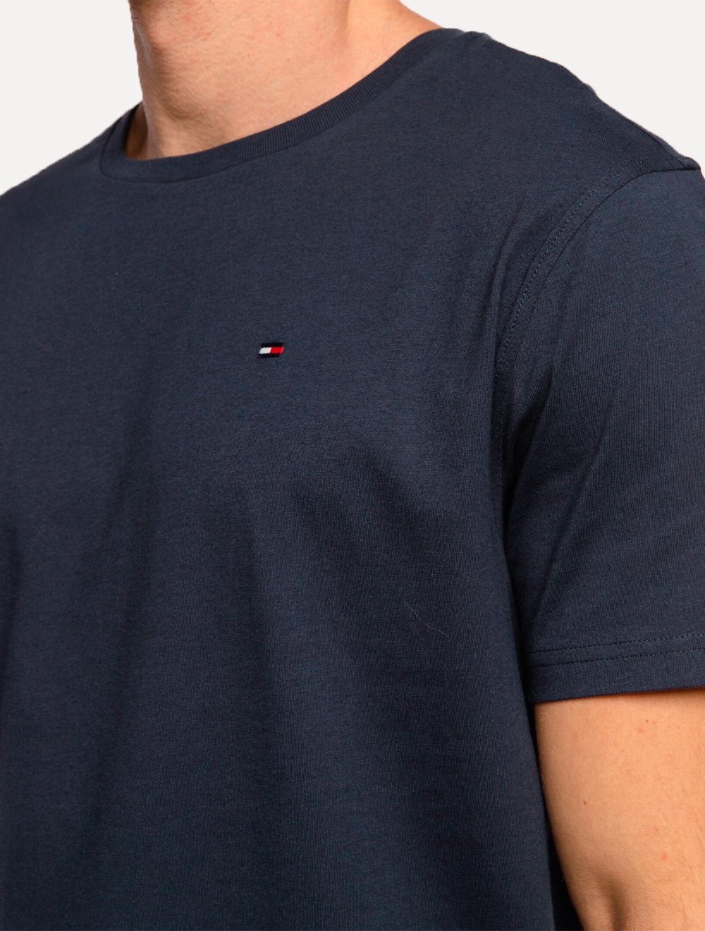Camiseta Tommy Hilfiger Masculina Essential Cotton Azul Marinho