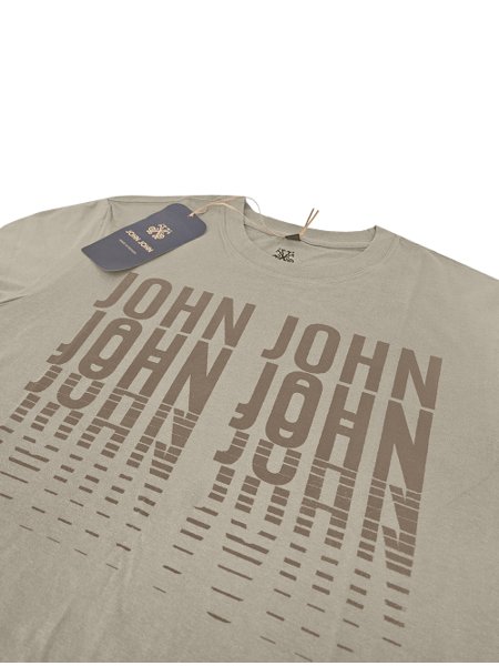 Camiseta John John Masculina Regular Logo Repeat Cáqui John John Camisetas  Surfwear I Streetwear I Surf Shop