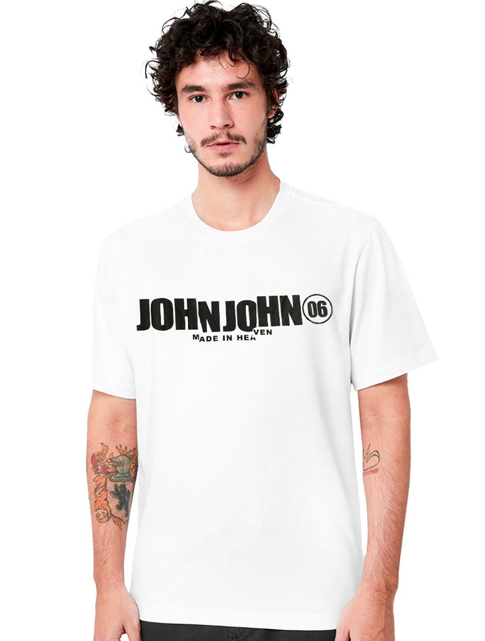 Camiseta John John Reta Estampada Preta - Faz a Boa!