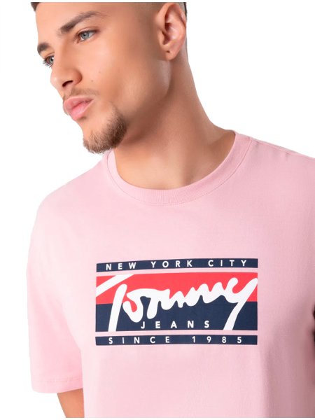 Camiseta Tommy Jeans Masculina Essential Script Tee Rosa