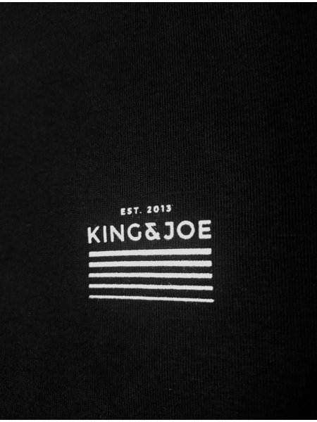 Camiseta King & Joe Masculina Slim Logomania Preta