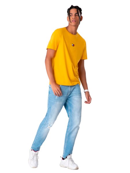Camiseta Tommy Jeans Masculina Timeless Circle Badge Amarela