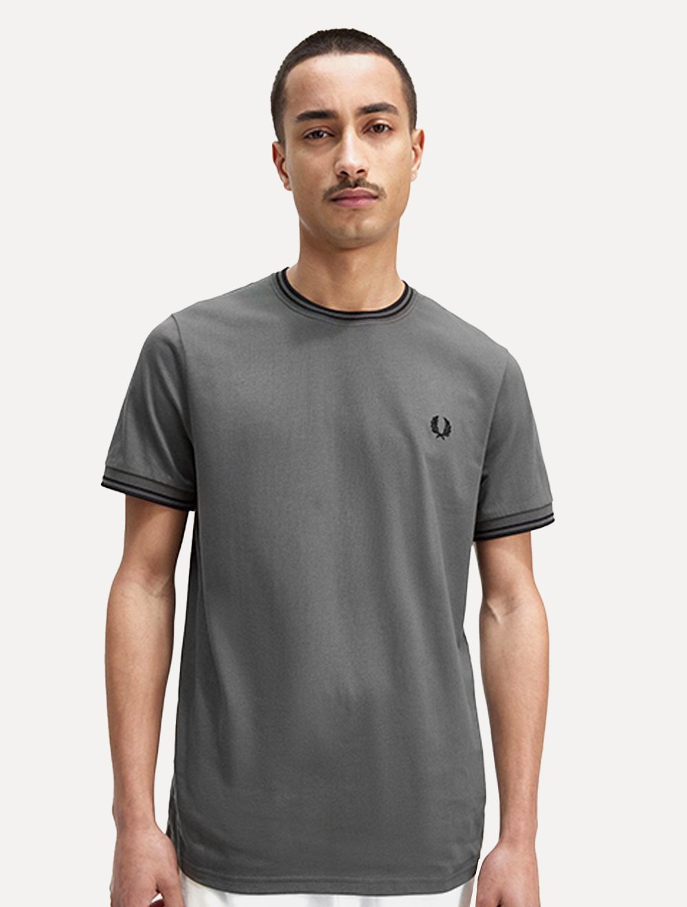Camiseta Fred Perry Masculina Regular Twin Tipped Verde Escuro