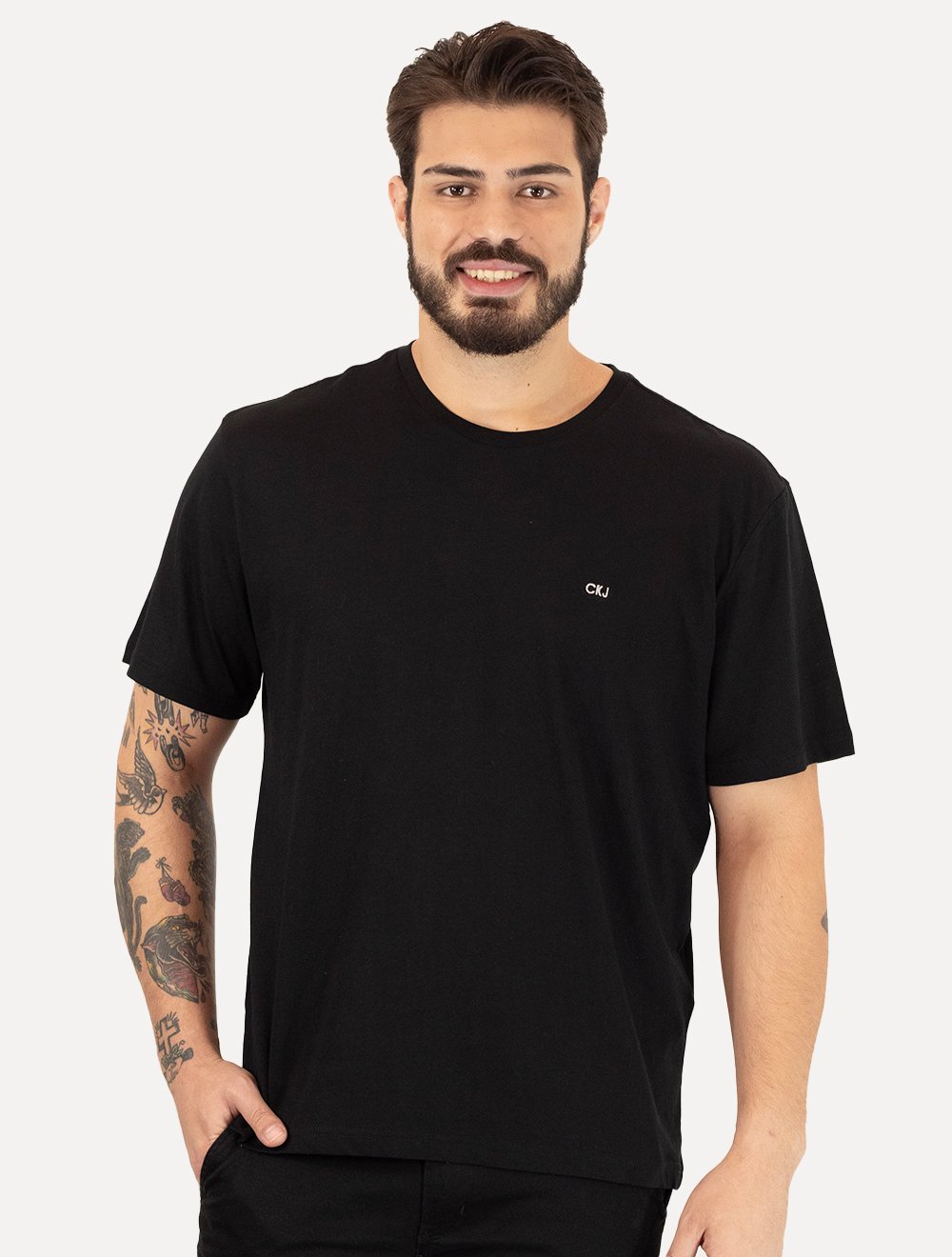 Camiseta CKJ Bordado Peito Preta Calvin Klein Jeans | Secret Outlet