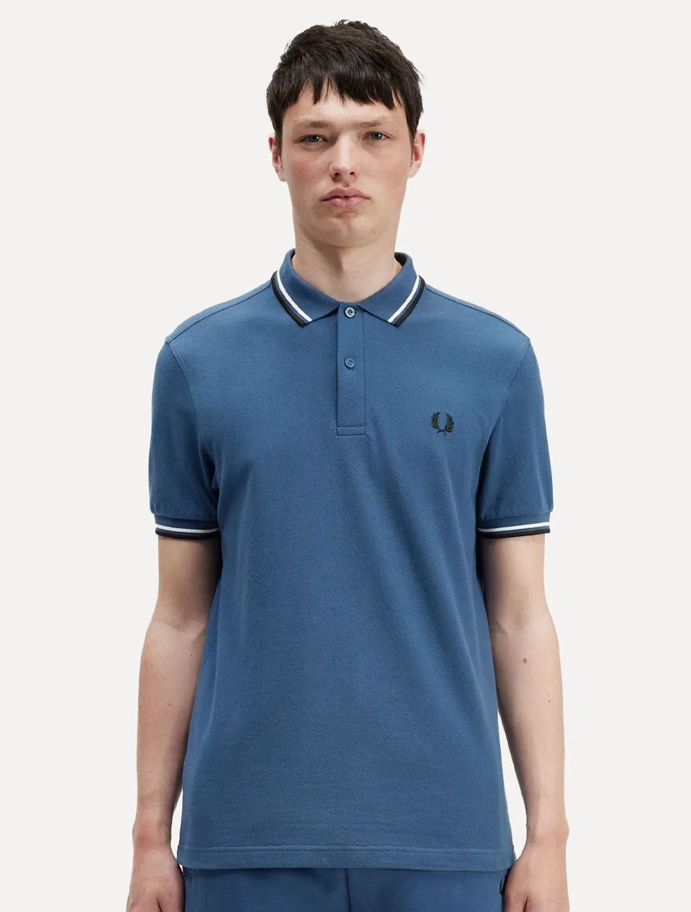 Polo Fred Perry Masculina Piquet Regular Black White Twin Tipped Azul Médio