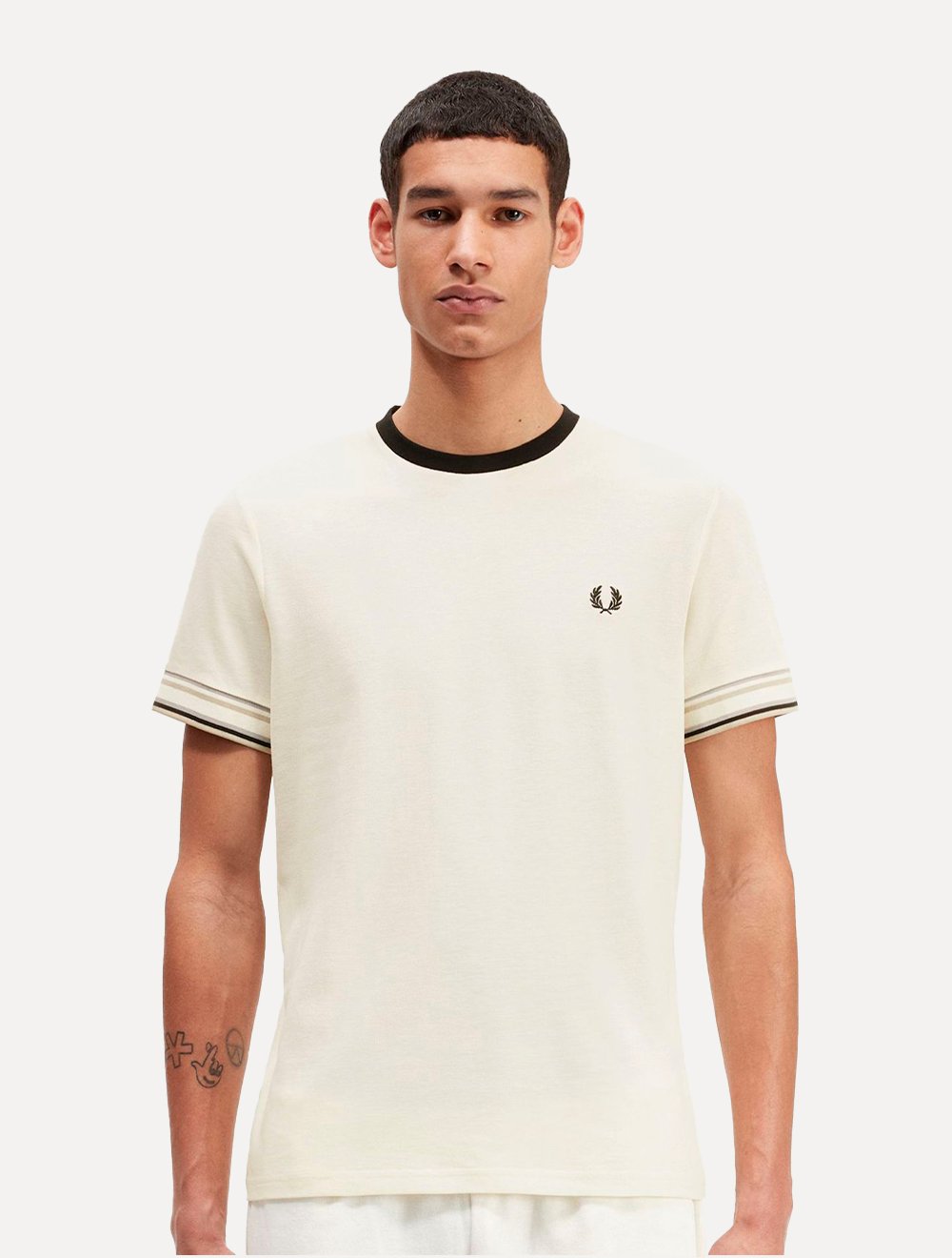 Camiseta Fred Perry Masculina Regular Piquet Bold Tipped Off-White