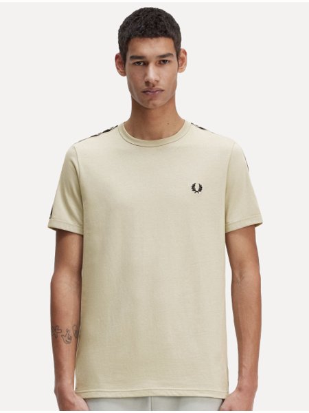 Camiseta Fred Perry Masculina Regular Dark Contrast Tape Ringer Off-White