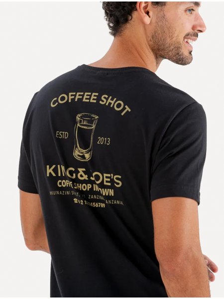 Camiseta King & Joe Masculina Slim Coffee Shop Preta