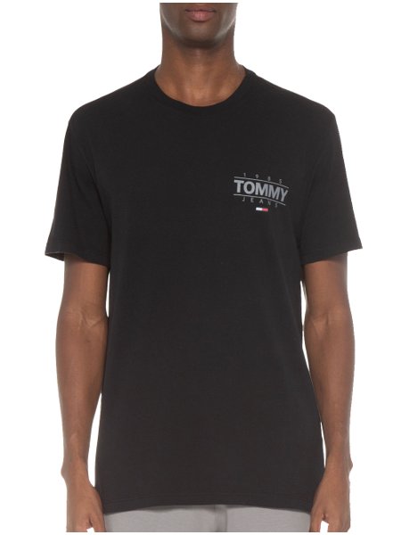 Camiseta Tommy Jeans Masculina Metallic Logo Chest Preta