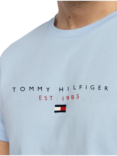 tommy hilfiger t shirt est 1985