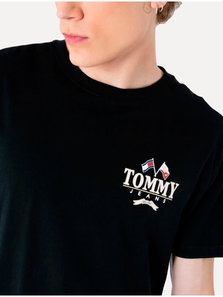 Camiseta Tommy Jeans Masculina Modern Back Logo Preta