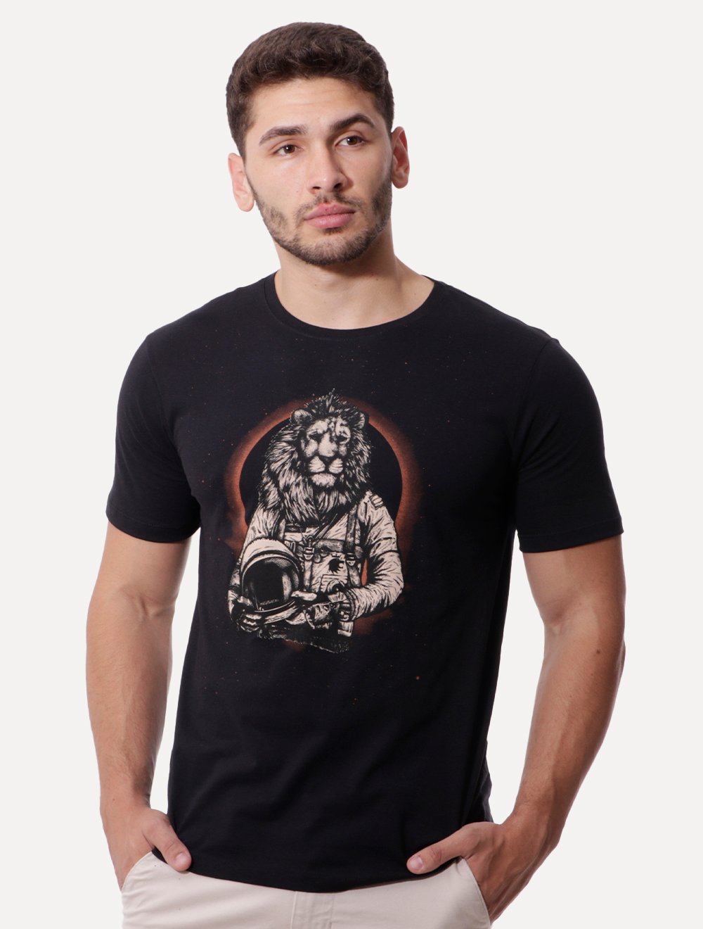 Camiseta Von der Volke Masculina Origineel Lion Space Preta