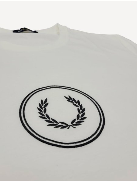 Camiseta Fred Perry Masculina Regular Circle Branding Branca