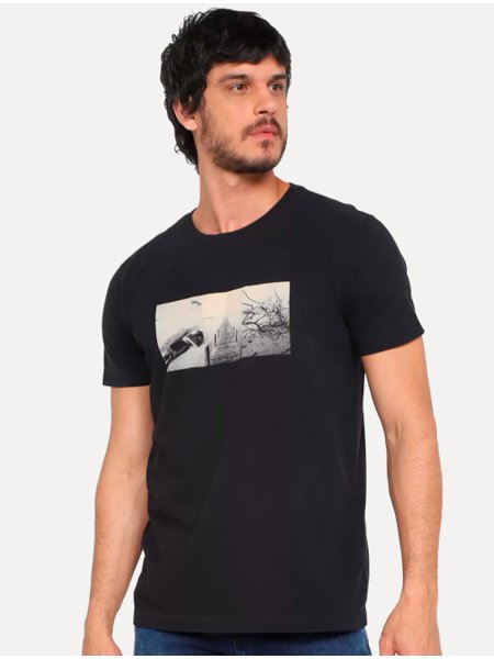 Camiseta Osklen Masculina Slim Vintage Triptico Preta