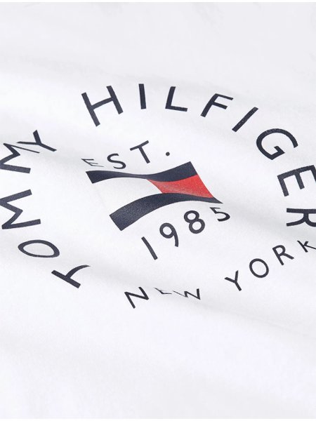 Camiseta Tommy Hilfiger Masculina Arch Logo Est.1985 Branca