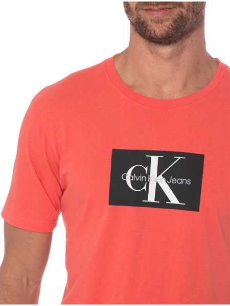 Camiseta Calvin Klein Jeans Masculina Issue New Logo Black Block