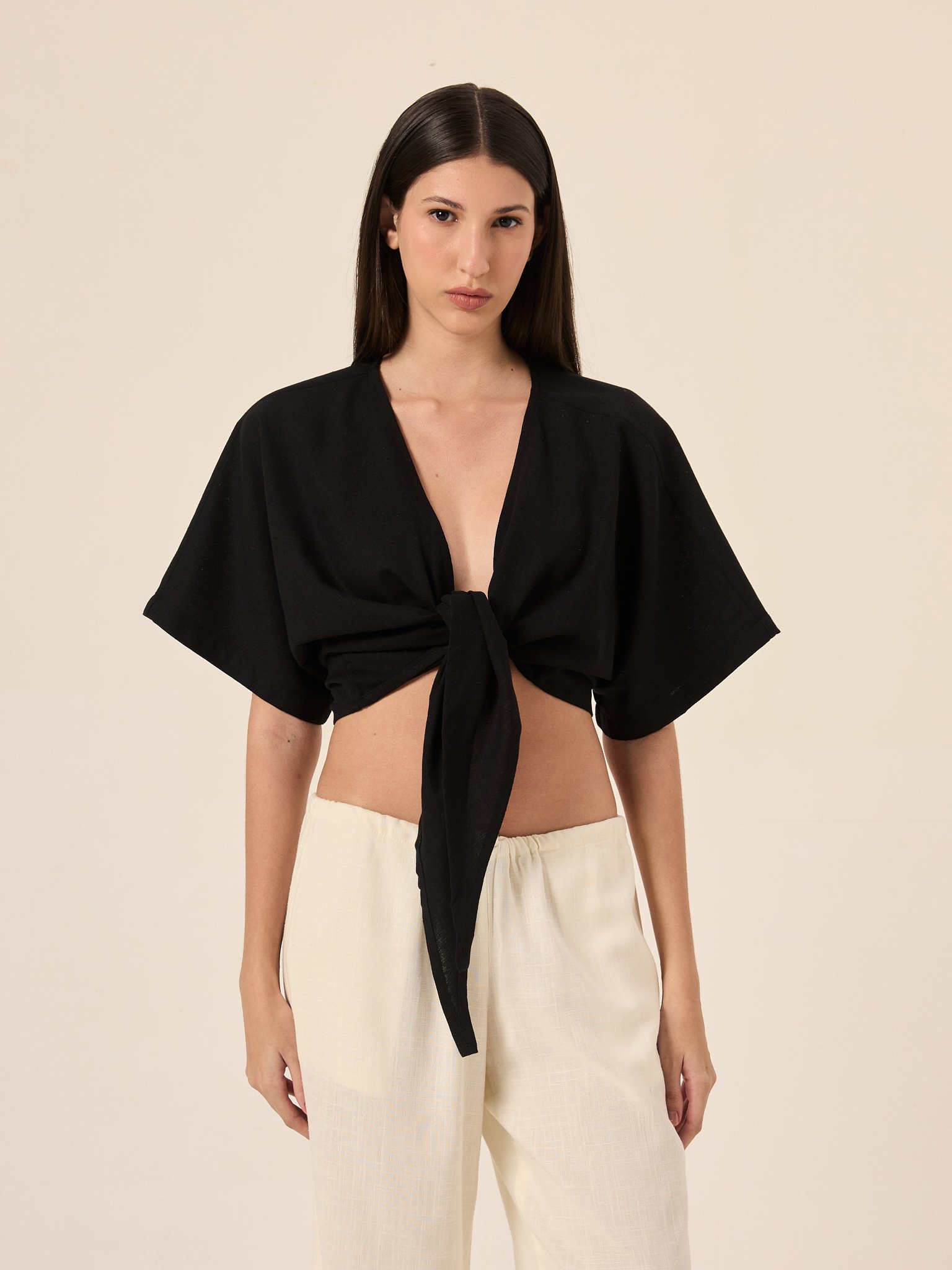 Blusa Nó Nalu Linho Preto | PANÔ | Resortwear Carioca