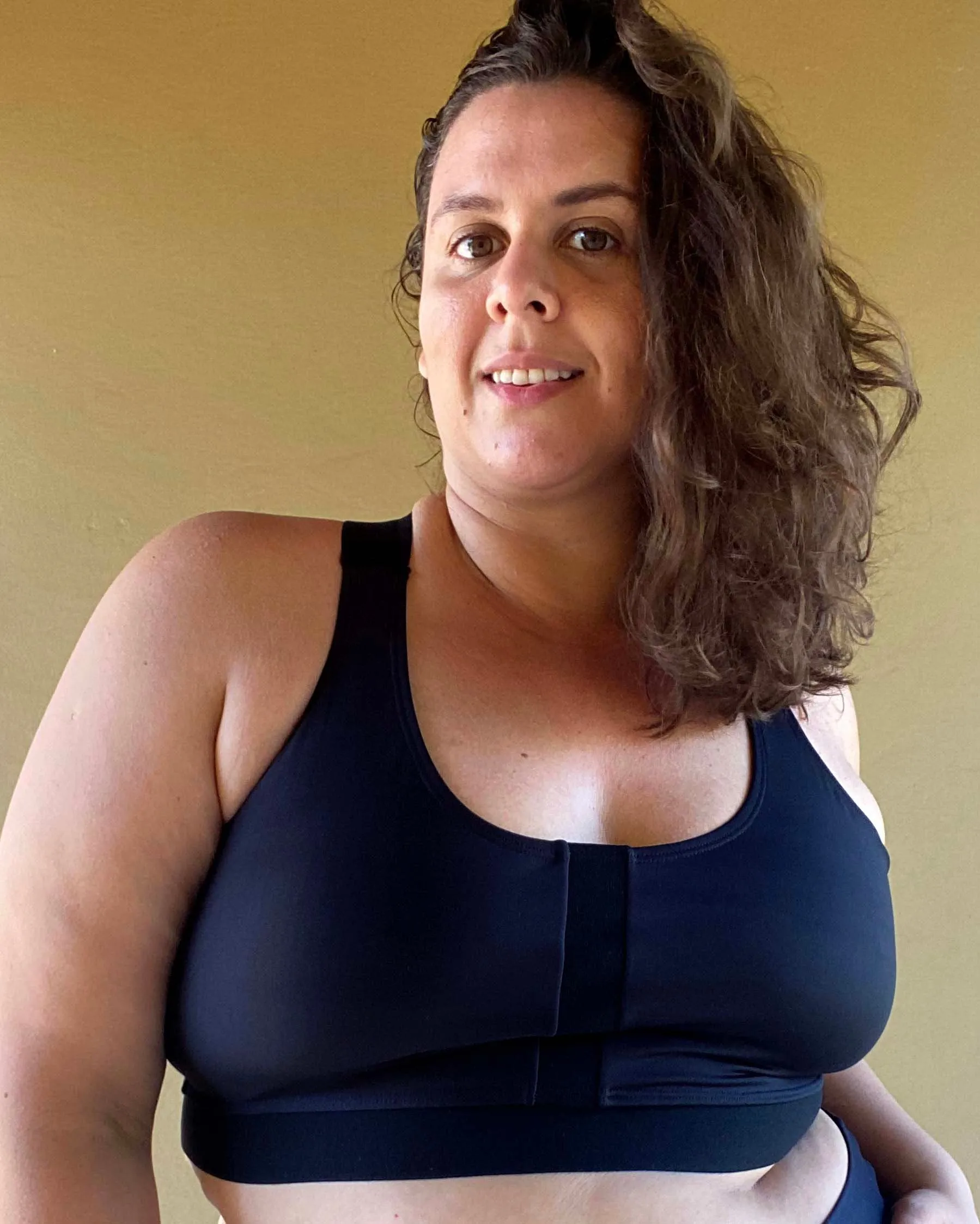 Top Fitness Plus Size Samira Preto