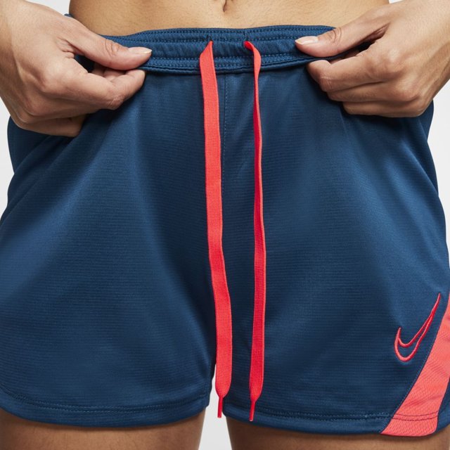 short nike dry fit feminino